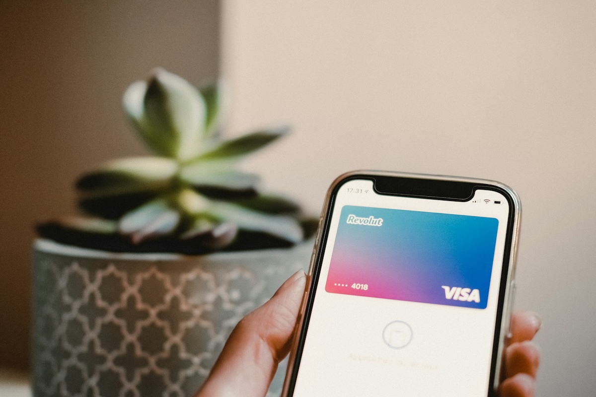 Revolut und seine mobile Expansion: eine Herausforderung für die traditionellen Betreiber?